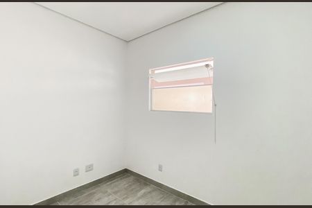 Quarto  de casa de condomínio para alugar com 2 quartos, 60m² em Vila Marieta, São Paulo