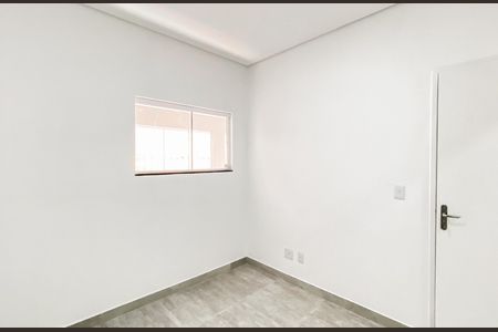 Casa de condomínio para alugar com 60m², 2 quartos e sem vaga Casa de condomínio para alugar com 60m², 2 quartos e sem vagaSuite