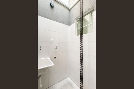 Casa de condomínio para alugar com 60m², 2 quartos e sem vaga Casa de condomínio para alugar com 60m², 2 quartos e sem vagaÁrea de Serviço