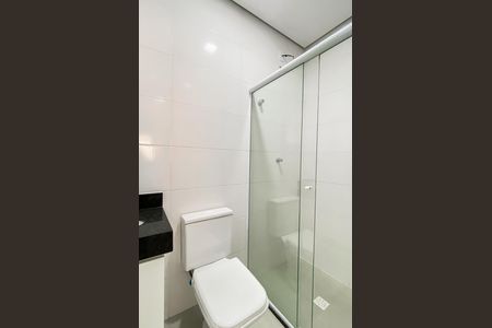 Casa de condomínio para alugar com 60m², 2 quartos e sem vaga Casa de condomínio para alugar com 60m², 2 quartos e sem vagaBanheiro da Suíte