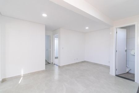 Casa de condomínio para alugar com 55m², 2 quartos e sem vaga Casa de condomínio para alugar com 55m², 2 quartos e sem vagaSala/Cozinha