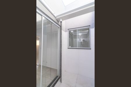 Casa de condomínio para alugar com 55m², 2 quartos e sem vaga Casa de condomínio para alugar com 55m², 2 quartos e sem vagaÁrea de Serviço