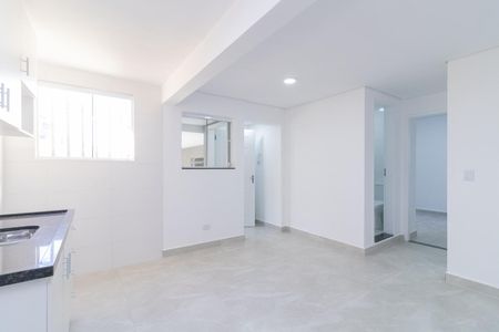 Sala/Cozinha de casa de condomínio para alugar com 2 quartos, 60m² em Vila Marieta, São Paulo