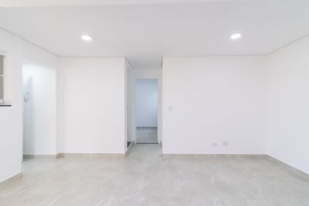 Sala/Cozinha de casa de condomínio para alugar com 2 quartos, 60m² em Vila Marieta, São Paulo