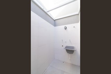 Casa de condomínio para alugar com 55m², 2 quartos e sem vaga Casa de condomínio para alugar com 55m², 2 quartos e sem vagaÁrea de Serviço