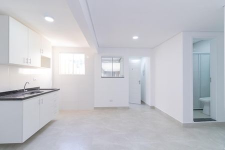 Sala/Cozinha de casa de condomínio para alugar com 2 quartos, 60m² em Vila Marieta, São Paulo