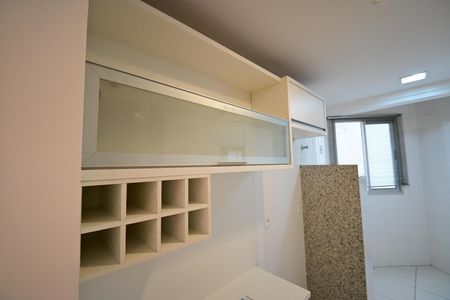 Cozinha de apartamento para alugar com 2 quartos, 68m² em Setor Bueno, Goiânia