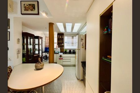 Apartamento à venda com 1 quarto, 58m² em Leblon, Rio de Janeiro