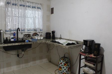 Casa para alugar com 160m², 7 quartos e 5 vagasCozinha
