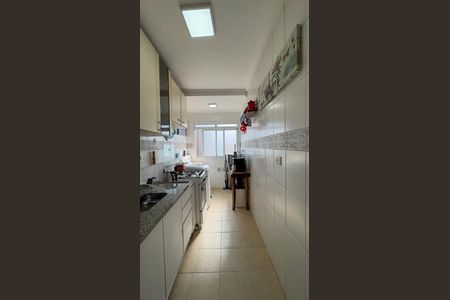 Apartamento à venda com 55m², 2 quartos e 1 vagaCozinha e Área de Serviço