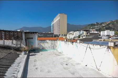 Apartamento para alugar com 65m², 2 quartos e sem vaga Apartamento para alugar com 65m², 2 quartos e sem vagaTerraço