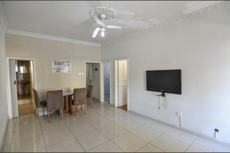 Apartamento para alugar com 65m², 2 quartos e sem vaga Apartamento para alugar com 65m², 2 quartos e sem vagaSala