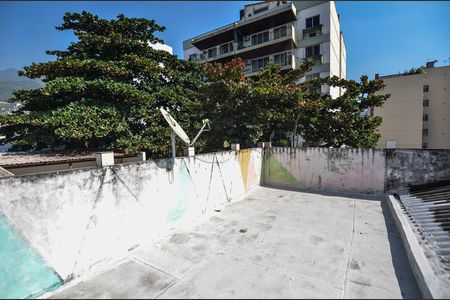 Apartamento para alugar com 65m², 2 quartos e sem vaga Apartamento para alugar com 65m², 2 quartos e sem vagaTerraço