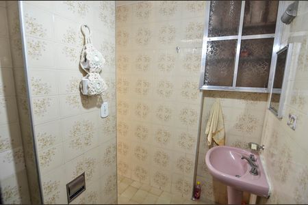 Apartamento para alugar com 65m², 2 quartos e sem vaga Apartamento para alugar com 65m², 2 quartos e sem vagaBanheiro