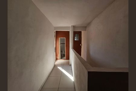 Casa para alugar com 67m², 2 quartos e sem vaga Casa para alugar com 67m², 2 quartos e sem vagaCorredor