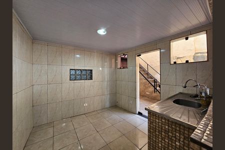 Casa para alugar com 67m², 2 quartos e sem vaga Casa para alugar com 67m², 2 quartos e sem vagaCozinha