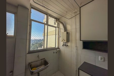 Apartamento para alugar com 71m², 2 quartos e 1 vaga