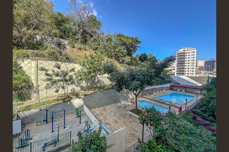 Apartamento para alugar com 71m², 2 quartos e 1 vaga