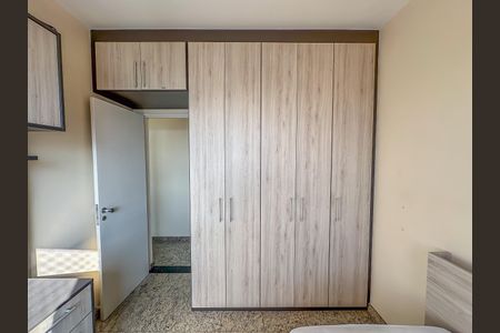Apartamento para alugar com 71m², 2 quartos e 1 vaga