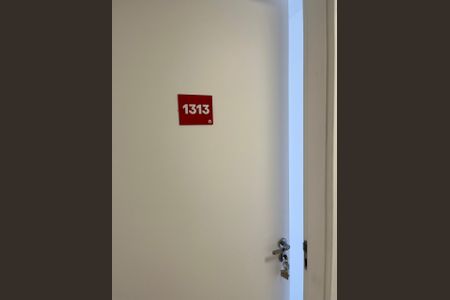Studio para alugar com 17m², 1 quarto e sem vaga Studio para alugar com 17m², 1 quarto e sem vagaPorta de entrada