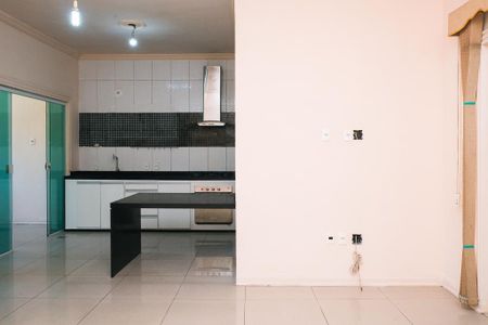 Casa para alugar com 1 quarto, 94m² em Moquetá, Nova Iguaçu
