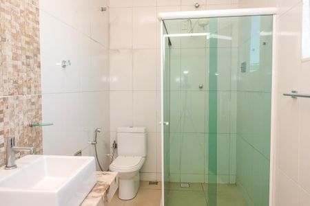 Banheiro da Suíte de casa para alugar com 1 quarto, 94m² em Moquetá, Nova Iguaçu