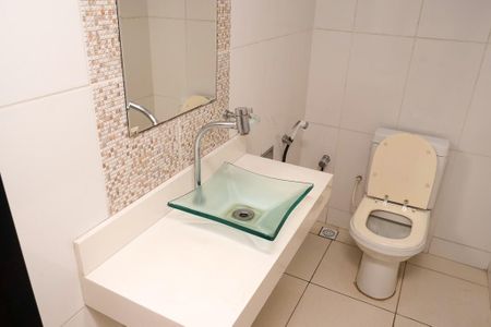 Casa para alugar com 94m², 1 quarto e sem vaga Casa para alugar com 94m², 1 quarto e sem vagaBanheiro