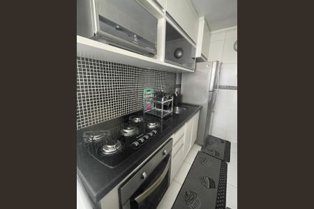 Cozinha de apartamento à venda com 2 quartos, 45m² em Jardim Santa Teresinha, São Paulo