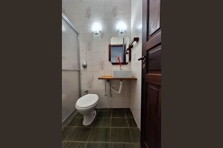 Casa à venda com 311m², 5 quartos e 3 vagas Casa à venda com 311m², 5 quartos e 3 vagasBanheiro da Suíte 3