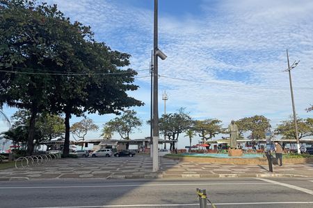 Vista da Rua de apartamento para alugar com 1 quarto, 40m² em Embaré, Santos