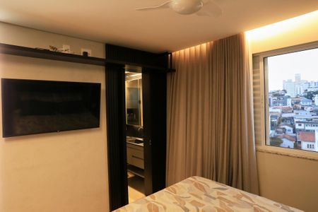 Suíte de apartamento à venda com 3 quartos, 150m² em Sagrada Família, Belo Horizonte