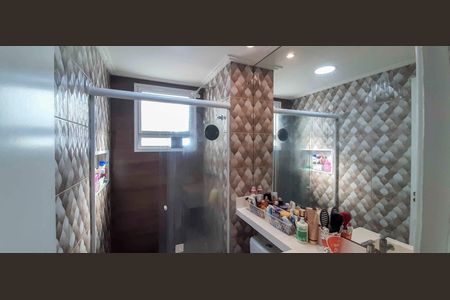 Banheiro de apartamento para alugar com 2 quartos, 49m² em Jaguaribe, Osasco