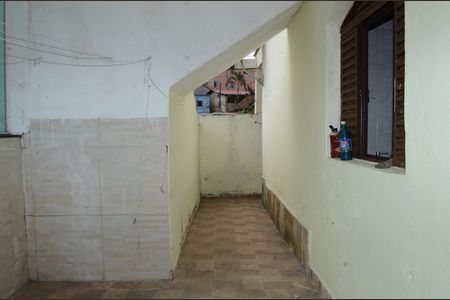 Área de Serviço de casa para alugar com 3 quartos, 355m² em Ouro Minas, Belo Horizonte