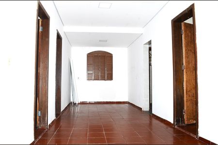 Sala de casa para alugar com 3 quartos, 355m² em Ouro Minas, Belo Horizonte
