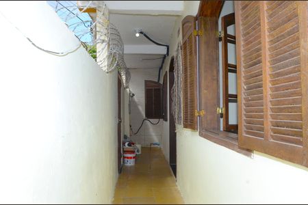 Corredor de casa para alugar com 3 quartos, 355m² em Ouro Minas, Belo Horizonte