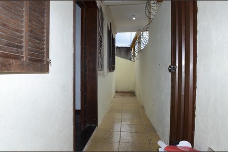Corredor de casa para alugar com 3 quartos, 355m² em Ouro Minas, Belo Horizonte