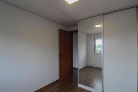 Apartamento à venda com 83m², 3 quartos e 2 vagas Apartamento à venda com 83m², 3 quartos e 2 vagasQuarto 2