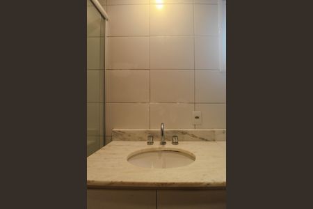 Apartamento à venda com 83m², 3 quartos e 2 vagas Apartamento à venda com 83m², 3 quartos e 2 vagasBanheiro