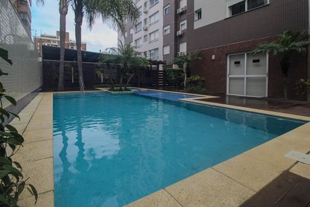 Apartamento à venda com 83m², 3 quartos e 2 vagas Apartamento à venda com 83m², 3 quartos e 2 vagasÁrea comum - Piscina