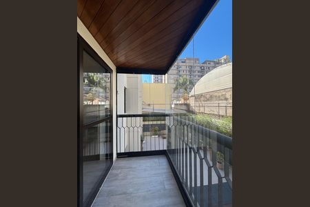 Varanda de apartamento para alugar com 2 quartos, 86m² em Itaim Bibi, São Paulo