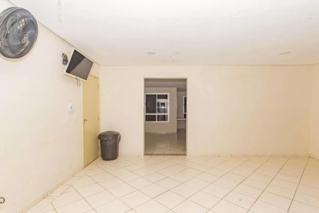 Apartamento para alugar com 48m², 2 quartos e 1 vaga Apartamento para alugar com 48m², 2 quartos e 1 vagaÁrea comum - Salão de festas