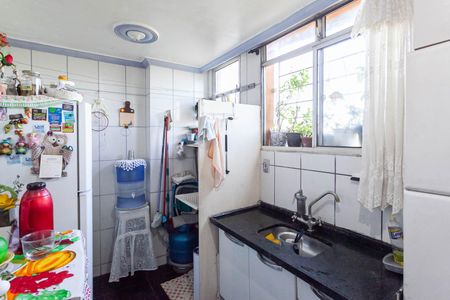 Cozinha e Área de Serviço de apartamento à venda com 3 quartos, 56m² em Manacás, Belo Horizonte