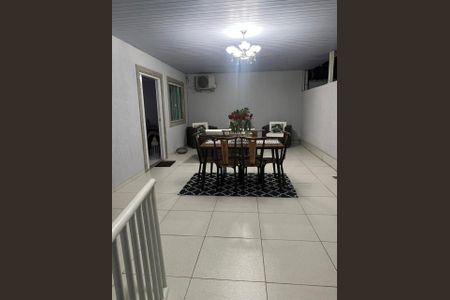 Casa para alugar com 2 quartos, 100m² em Parque Lafaiete, Duque de Caxias