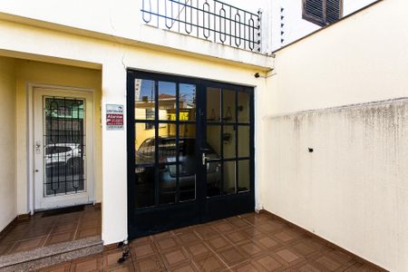 Garagem de casa à venda com 2 quartos, 147m² em Parque São Jorge, São Paulo