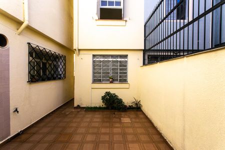 Quintal de casa à venda com 2 quartos, 147m² em Parque São Jorge, São Paulo