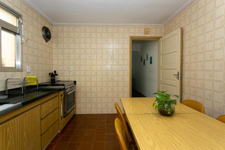 Cozinha de casa à venda com 2 quartos, 147m² em Parque São Jorge, São Paulo