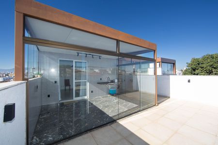 COBERTURA de apartamento para alugar com 3 quartos, 140m² em Alto Caiçaras, Belo Horizonte