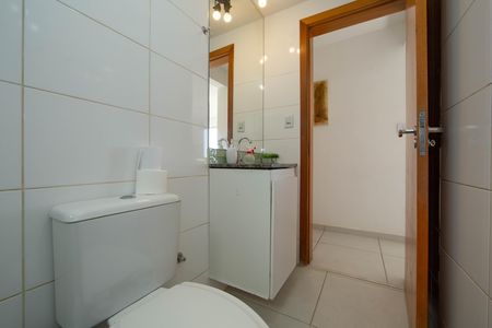 Apartamento para alugar com 140m², 3 quartos e 2 vagas Apartamento para alugar com 140m², 3 quartos e 2 vagasBANHEIRO1