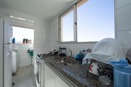 COZINHA de apartamento para alugar com 3 quartos, 140m² em Alto Caiçaras, Belo Horizonte