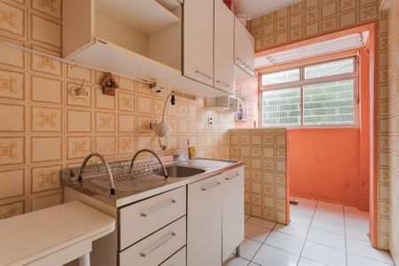 Cozinha e Área de Serviço de apartamento para alugar com 1 quarto, 45m² em Jardim Lindóia, Porto Alegre